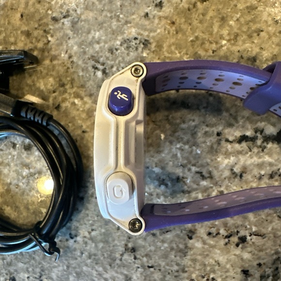 Garmin Forerunner 230 Watch and New Charger - Picture 11 of 11